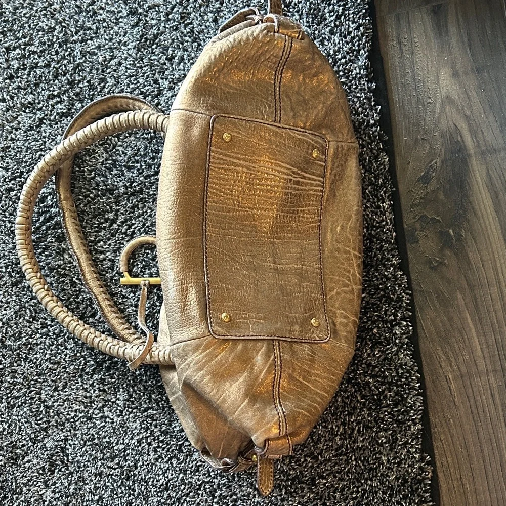 208. Salvatore Ferragamo Metallic Gold/Bronze Shoulder Bag - Picture 7 of 11